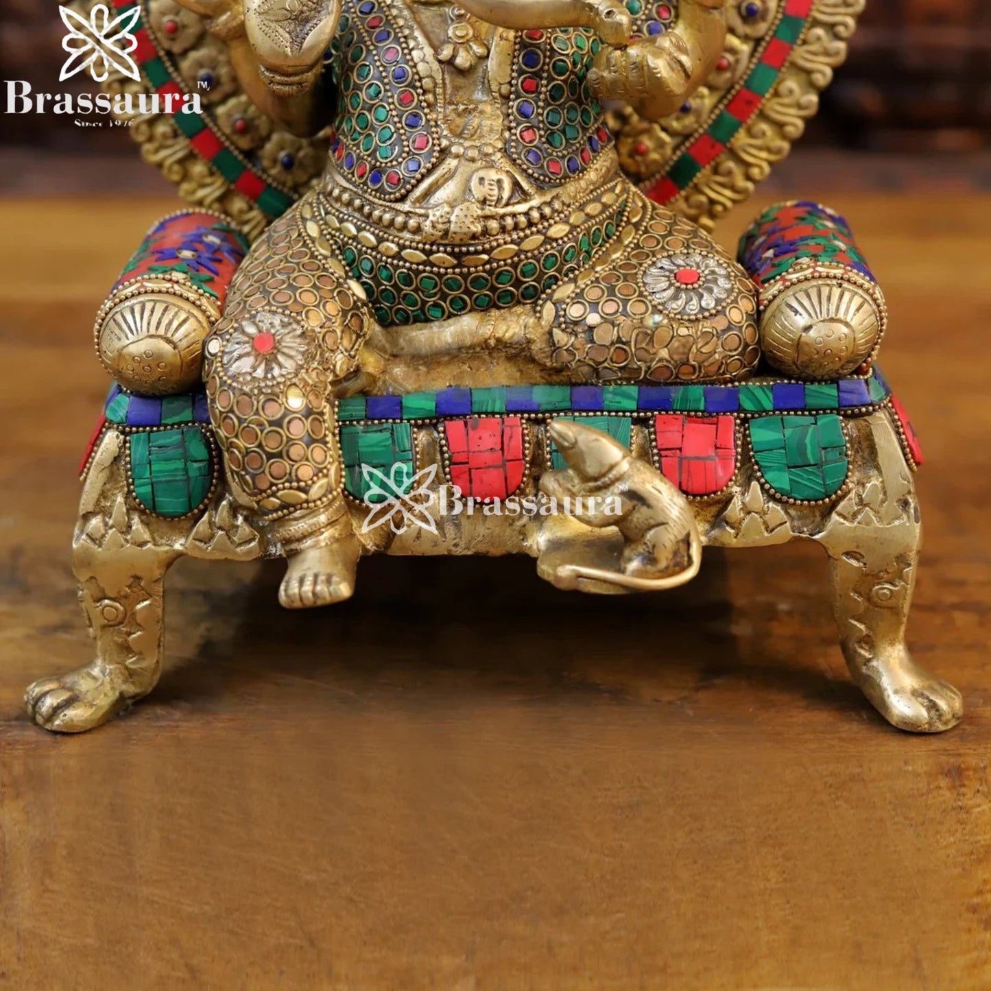 Brass Ring Gem Stone Work Ganesha Weight 9.2 Kg & Height 17.5 Inch