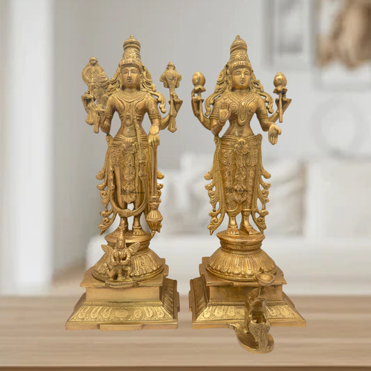 Brass Golden Vishnu Laxmi Murti for Religious and Spirituality Home Decor and Gift Weight 9.5 Kg Height 40 cm