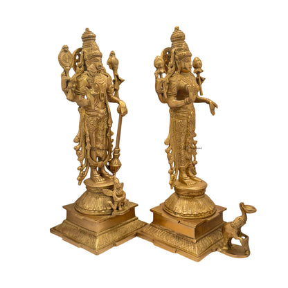 Brass Golden Vishnu Laxmi Murti for Religious and Spirituality Home Decor and Gift Weight 9.5 Kg Height 40 cm