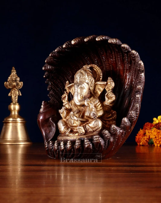 Brassaura® Exquisite Brass Lord Ganesha in Pearl Conch Shell – Height 5.5 Inches