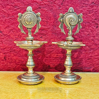 Brassaura™ Brass Shankhu Chakra Panchdeepam Oil Lamps – Height 9 Inches | Pair of 5-Wick Lamps, 2.5 Kgs