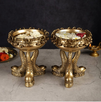Brassaura™ Pure Brass Vastu Urli with Fish Legs – 4 kgs, 8 Inches Diameter – Prosperity & Positive Energy Home Decor