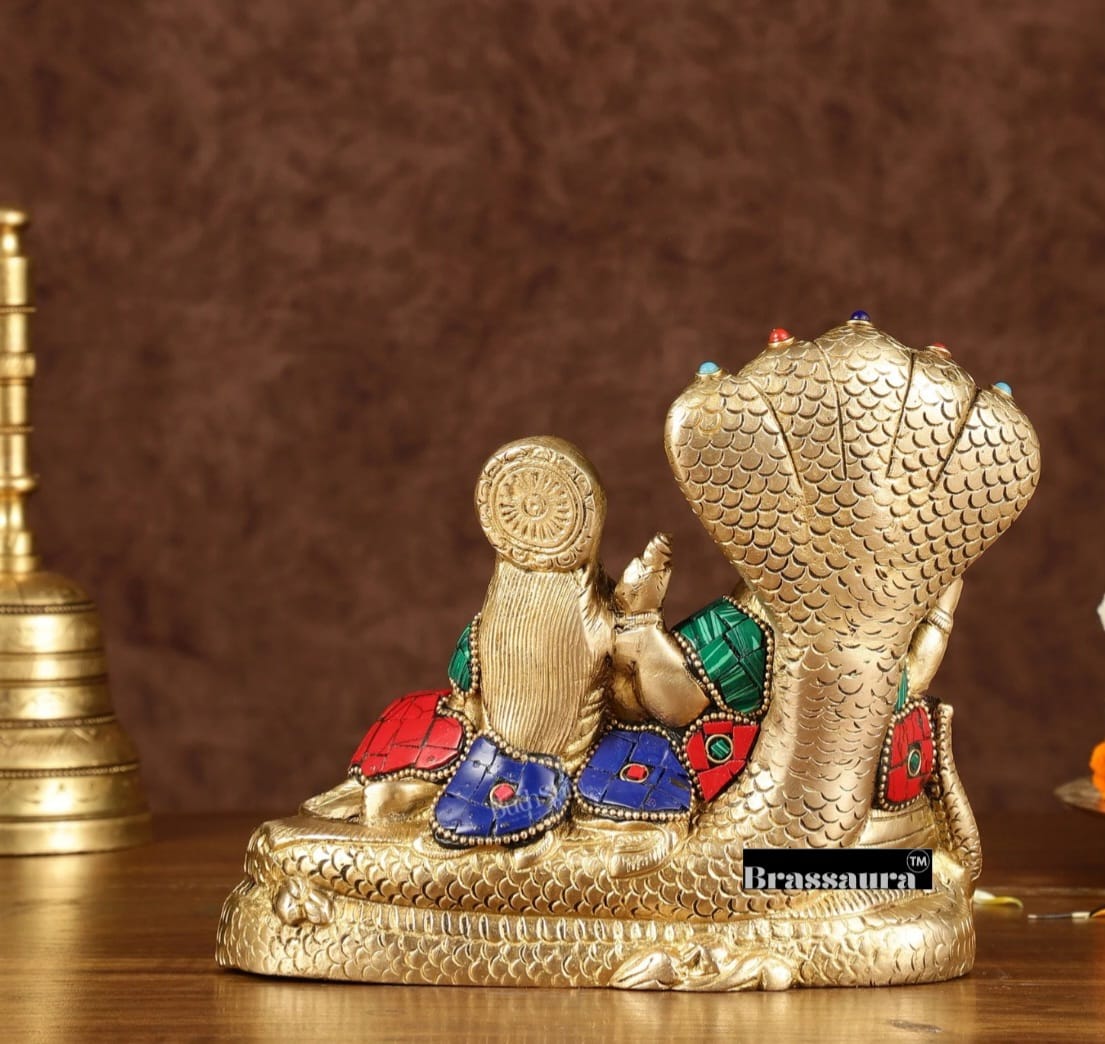 Brassaura™ Vishnu & Lakshmi Brass Idol on Sheshnaag – 2kg, 6.5-Inch – Gold-Finish Vaastu-Compliant Idol for Home & Office Blessings