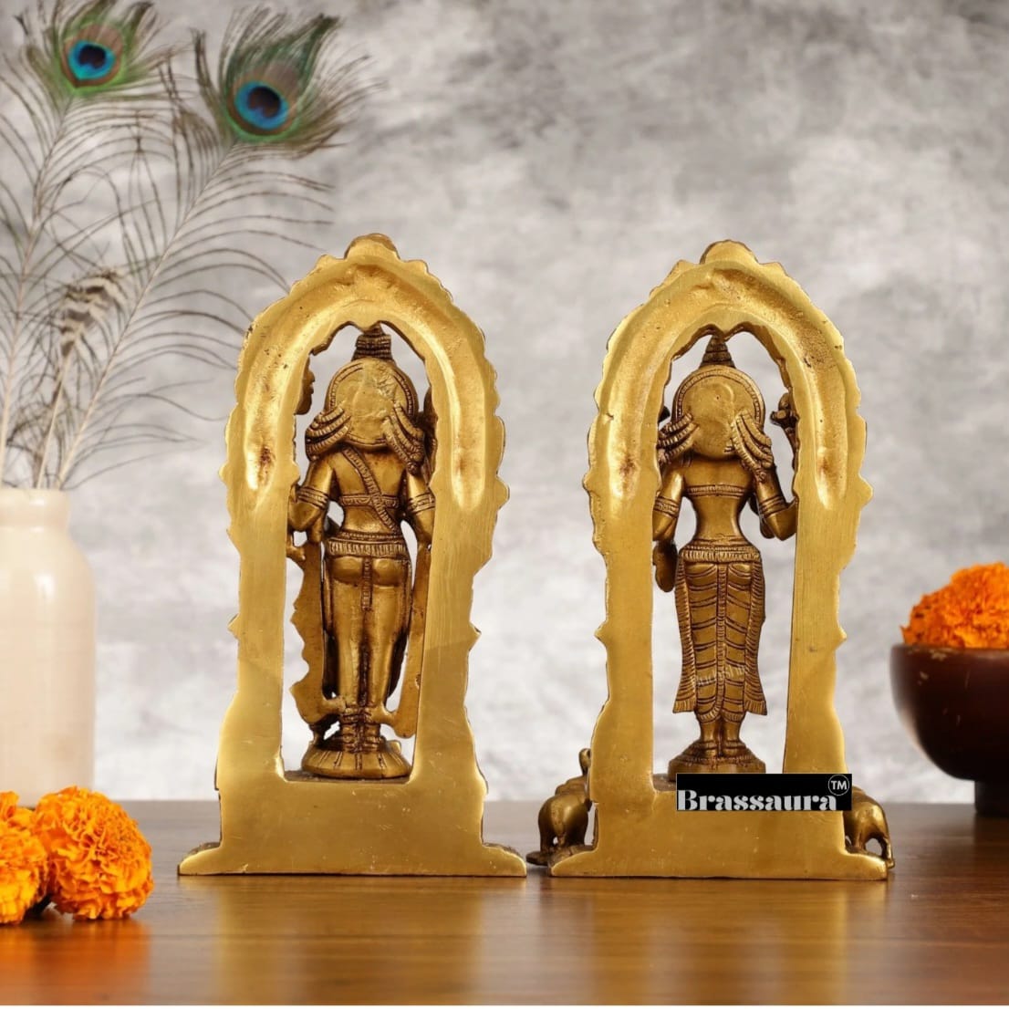 Brassaura™ Pure Brass Vishnu & Lakshmi Idol Pair with Prabhavalis – 4kg, 9-Inch – Handcrafted with Garuda & Elephants for Home Temple Décor