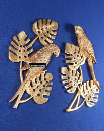 Brassaura™ Brass Parrot Pair on Tropical Tree – Total Weight 2.8 Kgs