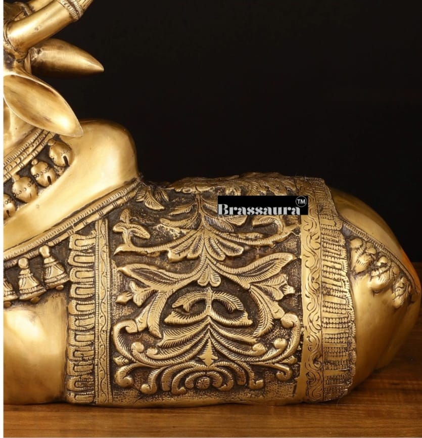 Brassaura™ Large Brass Superfine Nandi Sculpture – Height 14 Inches & Weight 15 Kgs | Handcrafted Devotional Idol