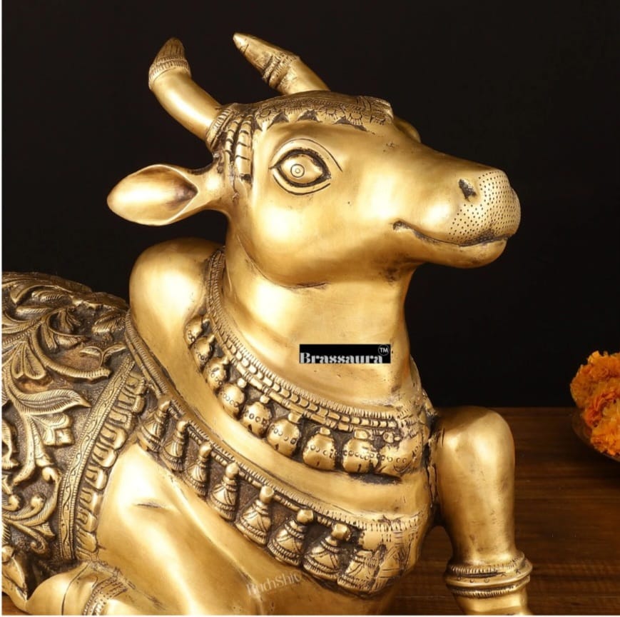 Brassaura™ Large Brass Superfine Nandi Sculpture – Height 14 Inches & Weight 15 Kgs | Handcrafted Devotional Idol