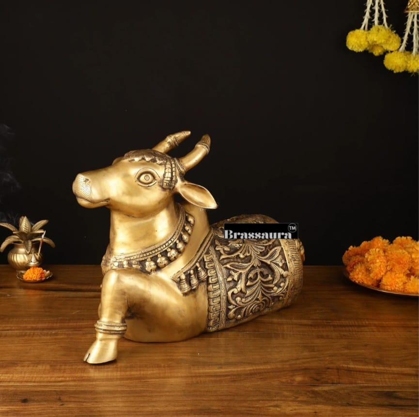 Brassaura™ Large Brass Superfine Nandi Sculpture – Height 14 Inches & Weight 15 Kgs | Handcrafted Devotional Idol