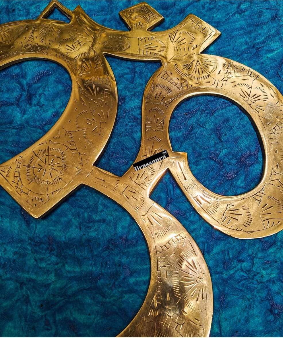 Brassaura™ Superfine Brass Om Wall Hanging – Height & Width 12 Inches & Weight 1 Kgs