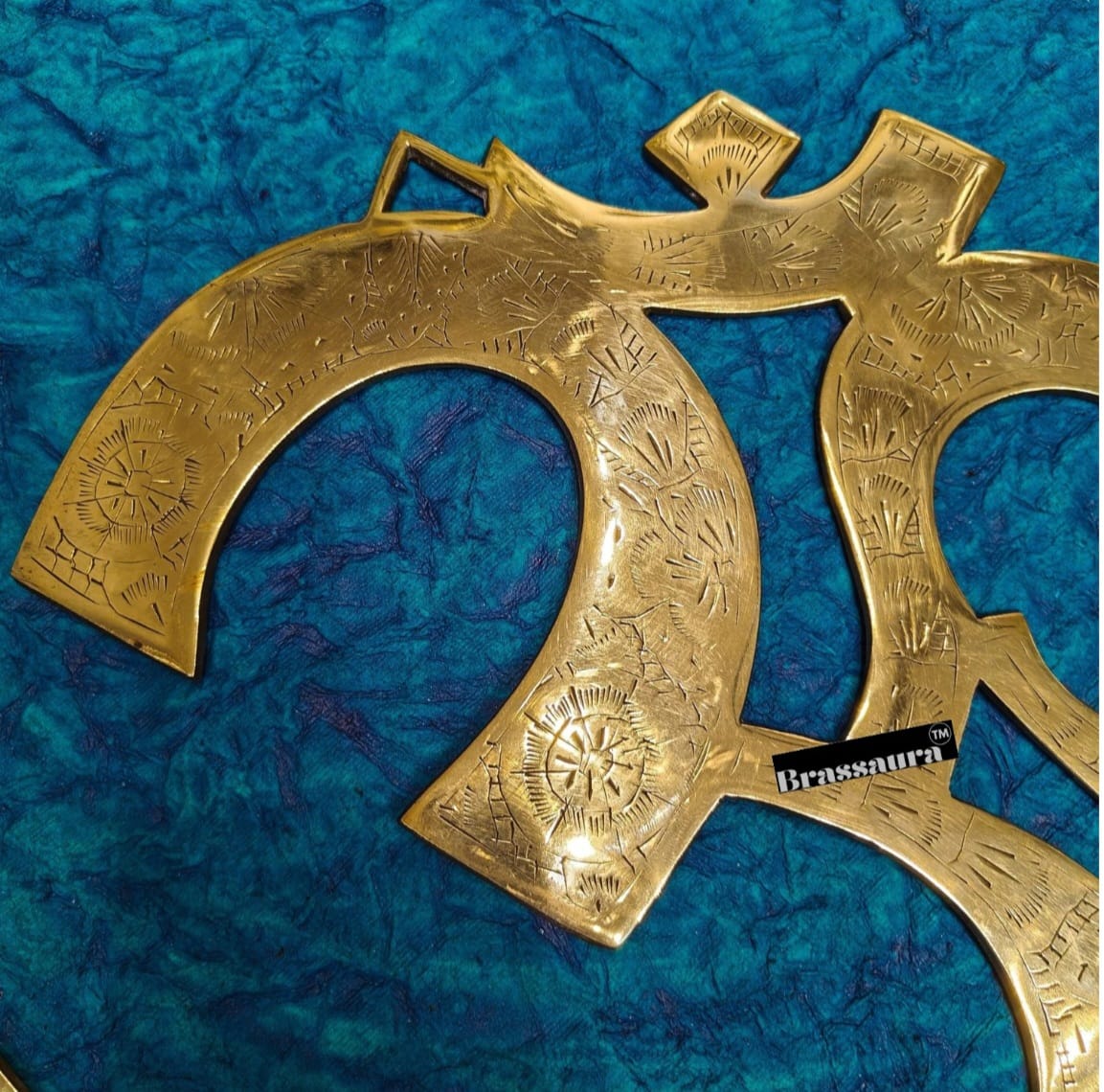 Brassaura™ Superfine Brass Om Wall Hanging – Height & Width 12 Inches & Weight 1 Kgs