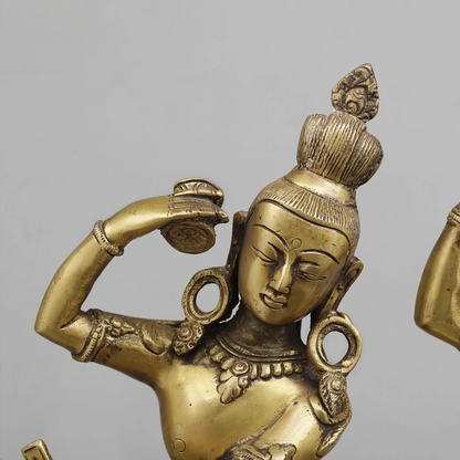 ब्रासोरा® वृंदावन वेणुगोपाल कृष्ण पीतल की प्रतिमा मोर के साथ | एंटीक नीला और सुनहरा रंग | ऊँचाई 20 इंच