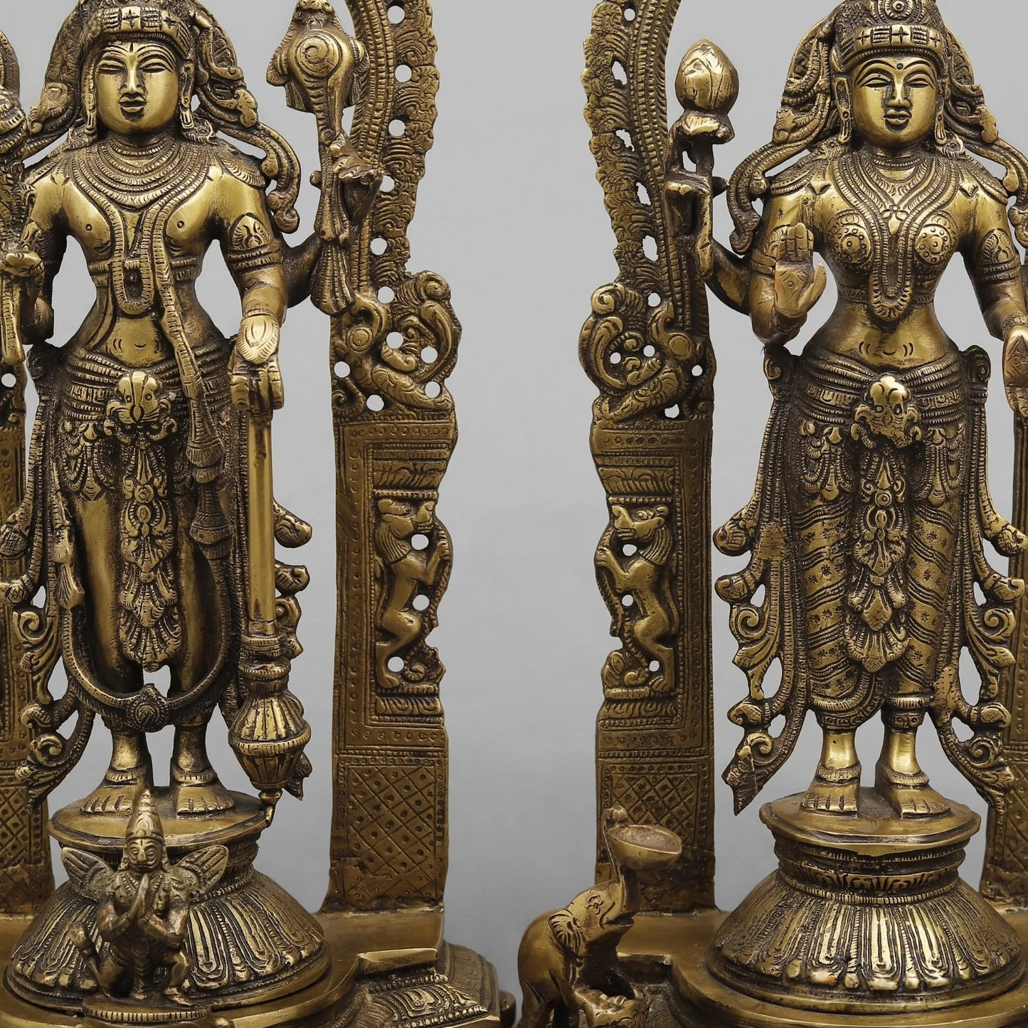 Brassaura® Brass Vishnu Lakshmi Idol | 16 Inch Lord Vishnu Lakshmi Statue | Handcrafted Brass Murti for Home & Temple