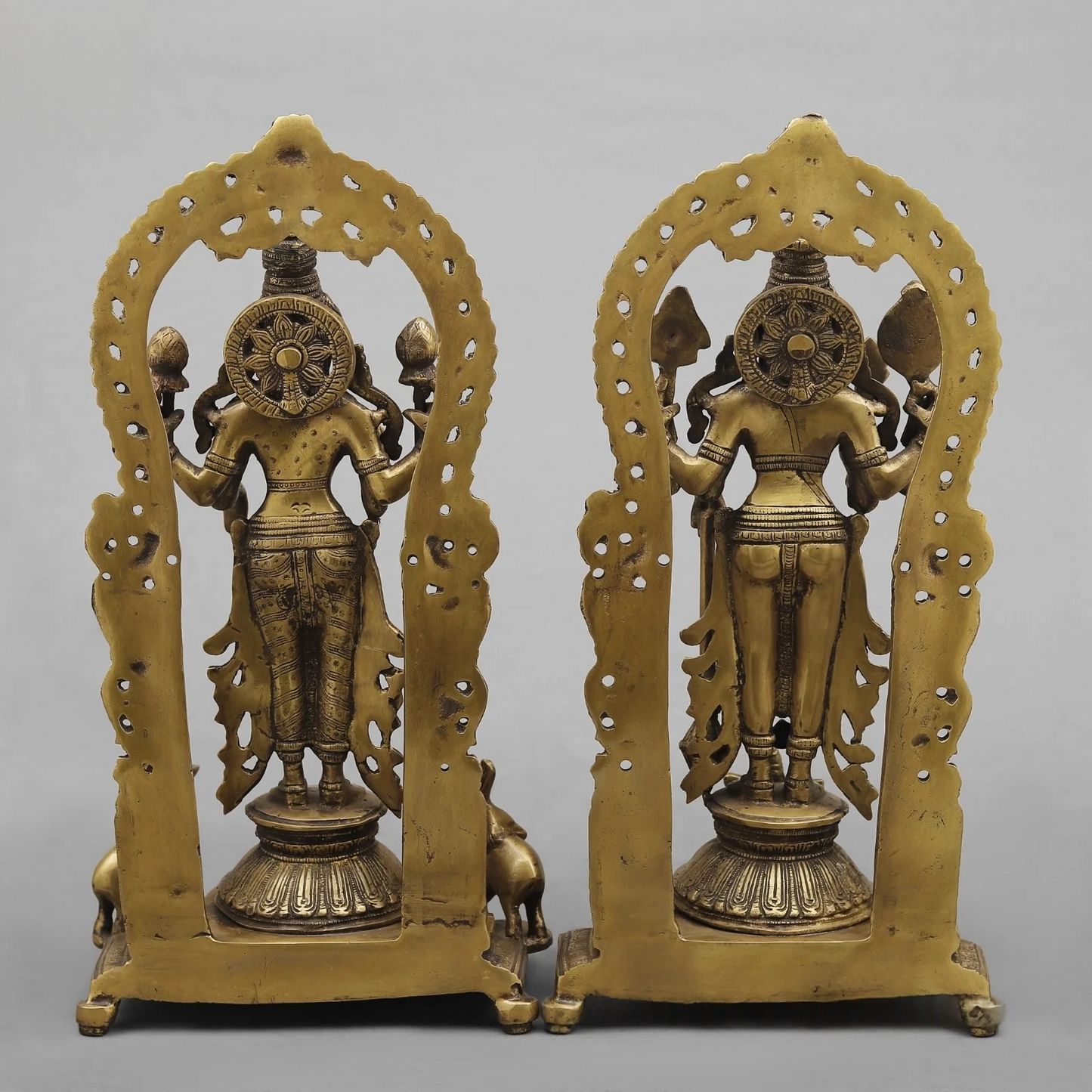 Brassaura® Brass Vishnu Lakshmi Idol | 16 Inch Lord Vishnu Lakshmi Statue | Handcrafted Brass Murti for Home & Temple