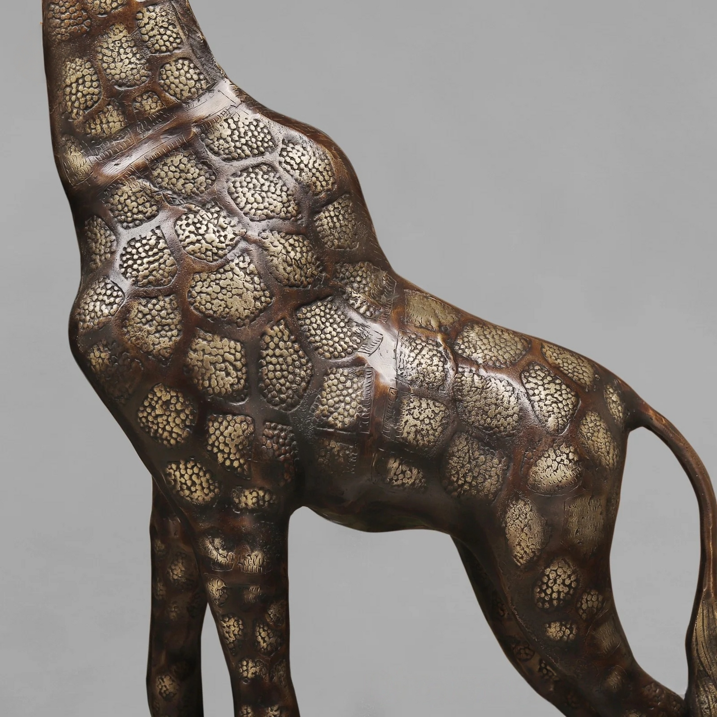Brassaura® Brass Giraffe Standing Statue Set | Copper Finish Wildlife Décor | Height 52 Inches & Weight 42 Kgs