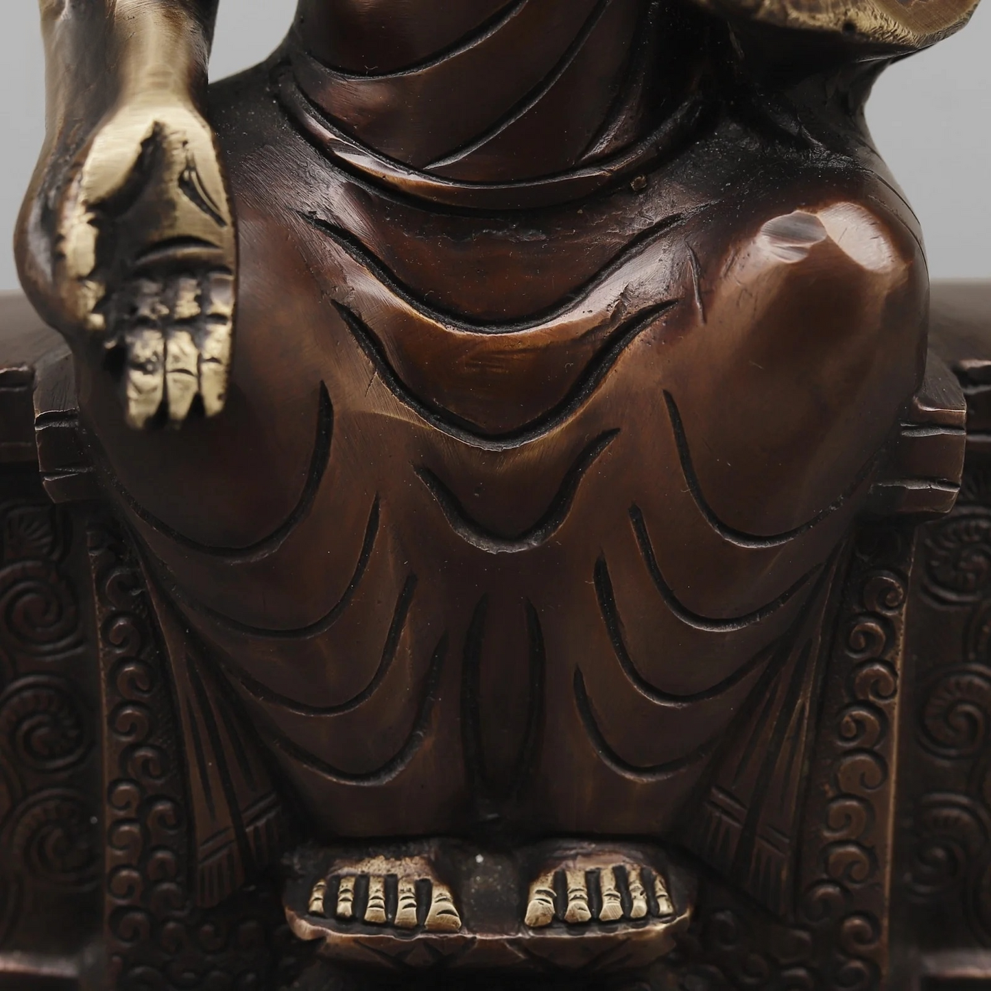 Brassaura® Seated Buddha Brass Statue on Throne | Antique Rustic Finish | Height 10 Inches & Weight 3.02 Kgs