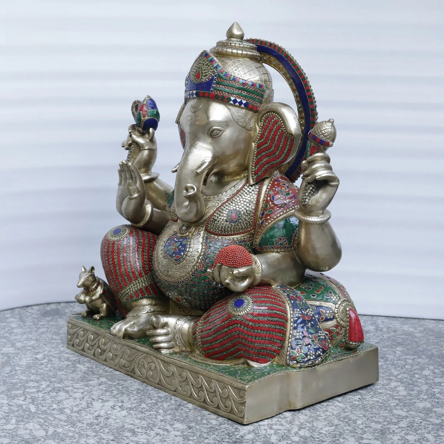 ब्रासोरा® वृंदावन वेणुगोपाल कृष्ण पीतल की प्रतिमा मोर के साथ | एंटीक नीला और सुनहरा रंग | ऊँचाई 20 इंच
