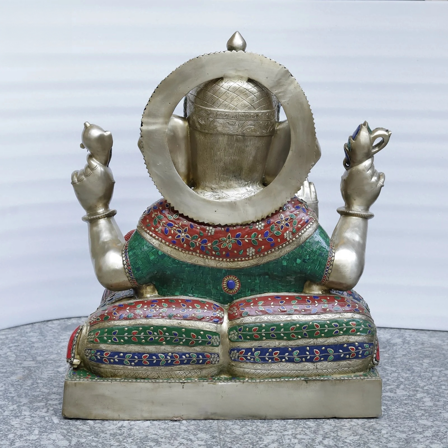 ब्रासोरा® वृंदावन वेणुगोपाल कृष्ण पीतल की प्रतिमा मोर के साथ | एंटीक नीला और सुनहरा रंग | ऊँचाई 20 इंच