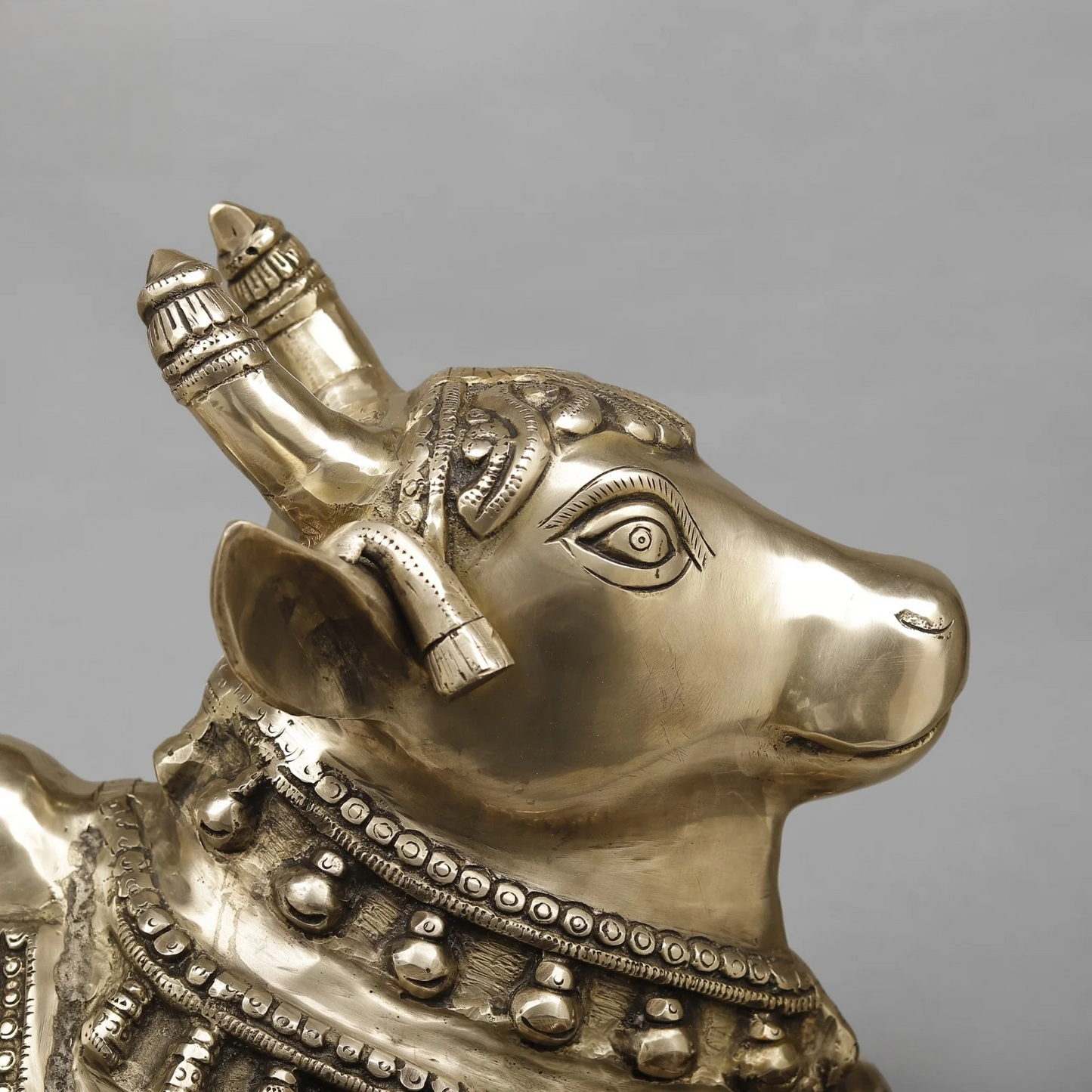 Brassaura® Sacred Kamadhenu Cow Brass Statue | Symbol of Prosperity & Divine Abundance | Height 17 Inches & Weight 31 Kgs