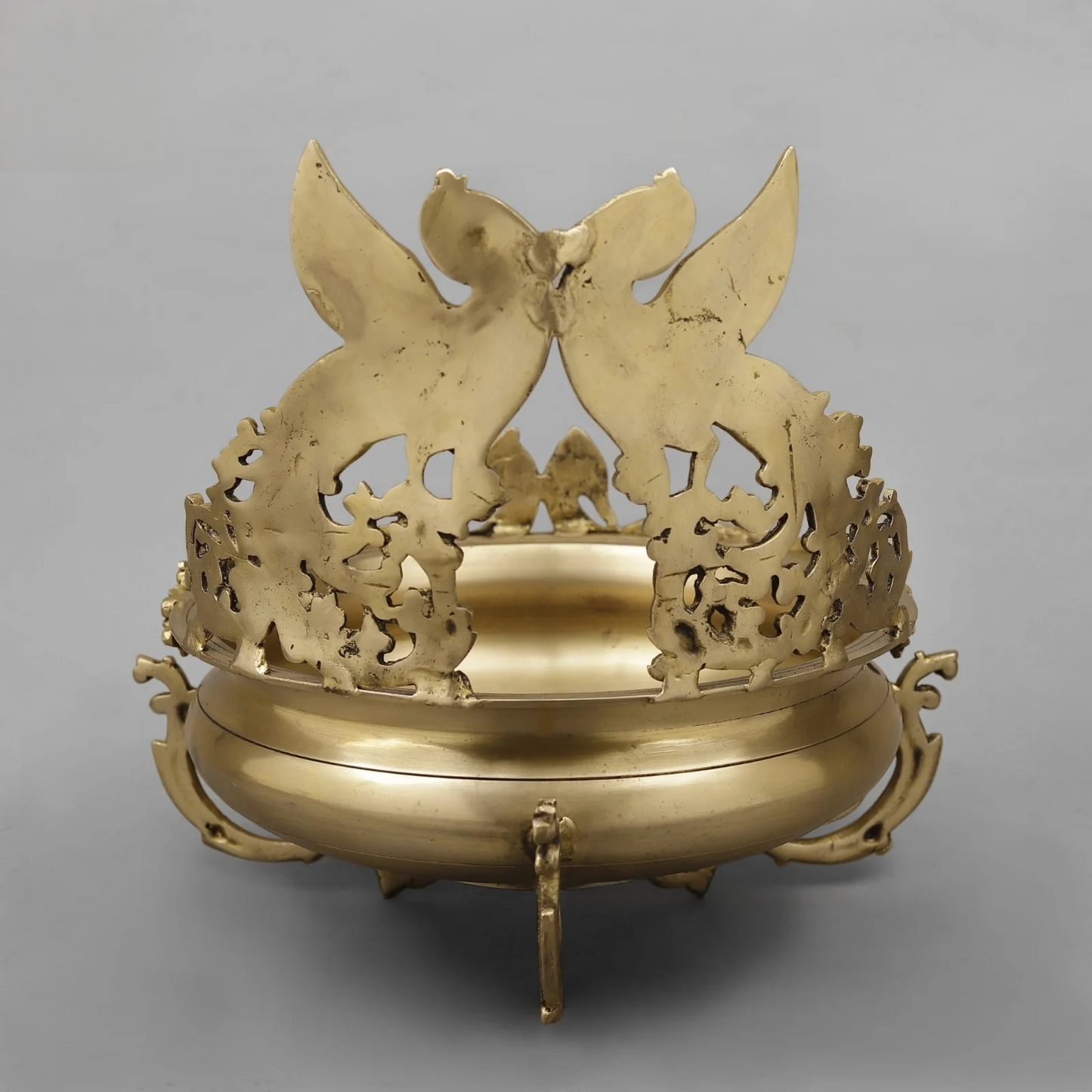 Brassaura® Peacock Brass Urli Bowl | Ornate Decorative Centerpiece | Height 15 Inches & Weight 11.42 Kgs