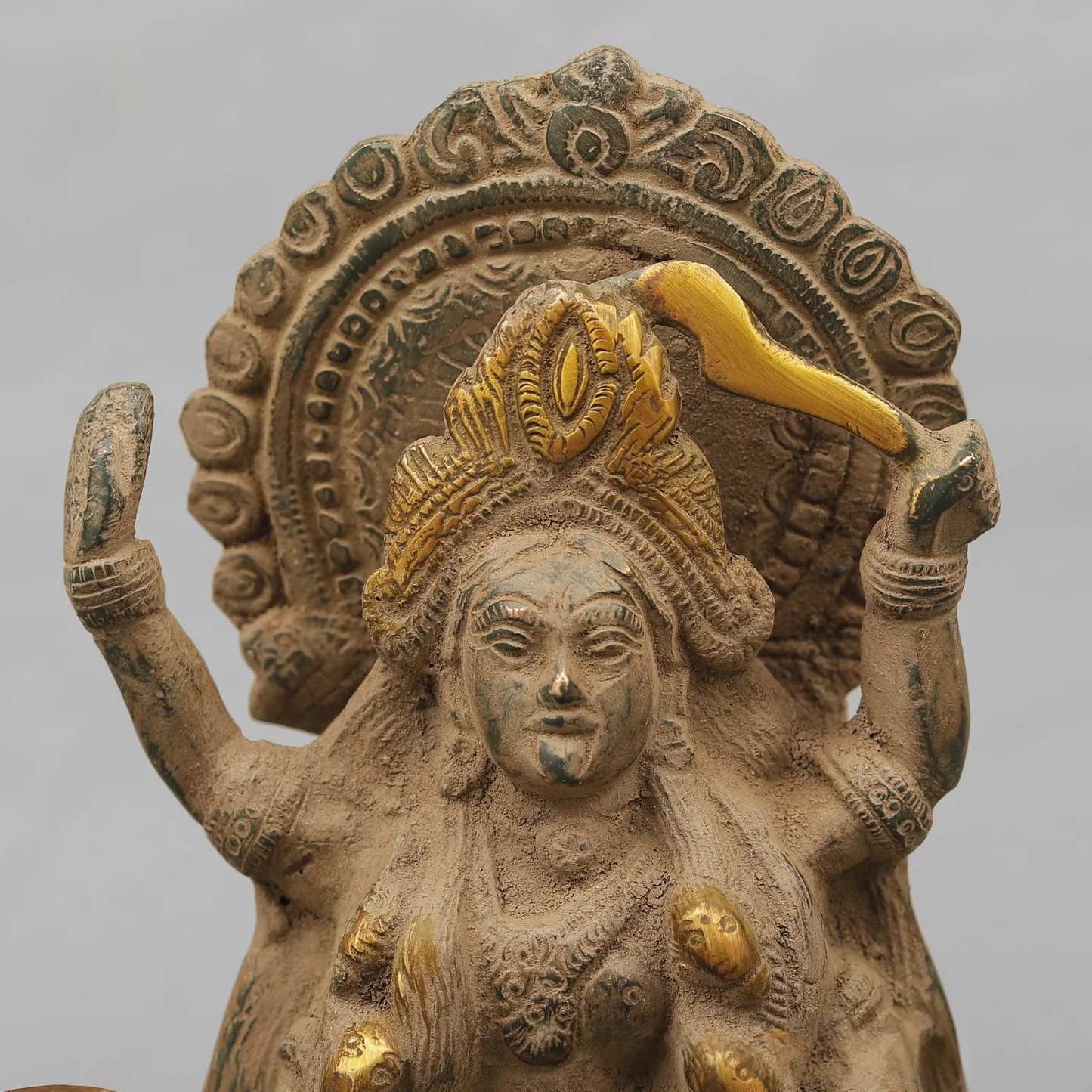 Brassaura® Brass Maa Kali Statue | Handcrafted Premium Brass Kali Mata Murti for Home Temple, Pooja & Spiritual Décor | Antique Green & Gold Finish | 10.5 Inches | 3.64 Kg