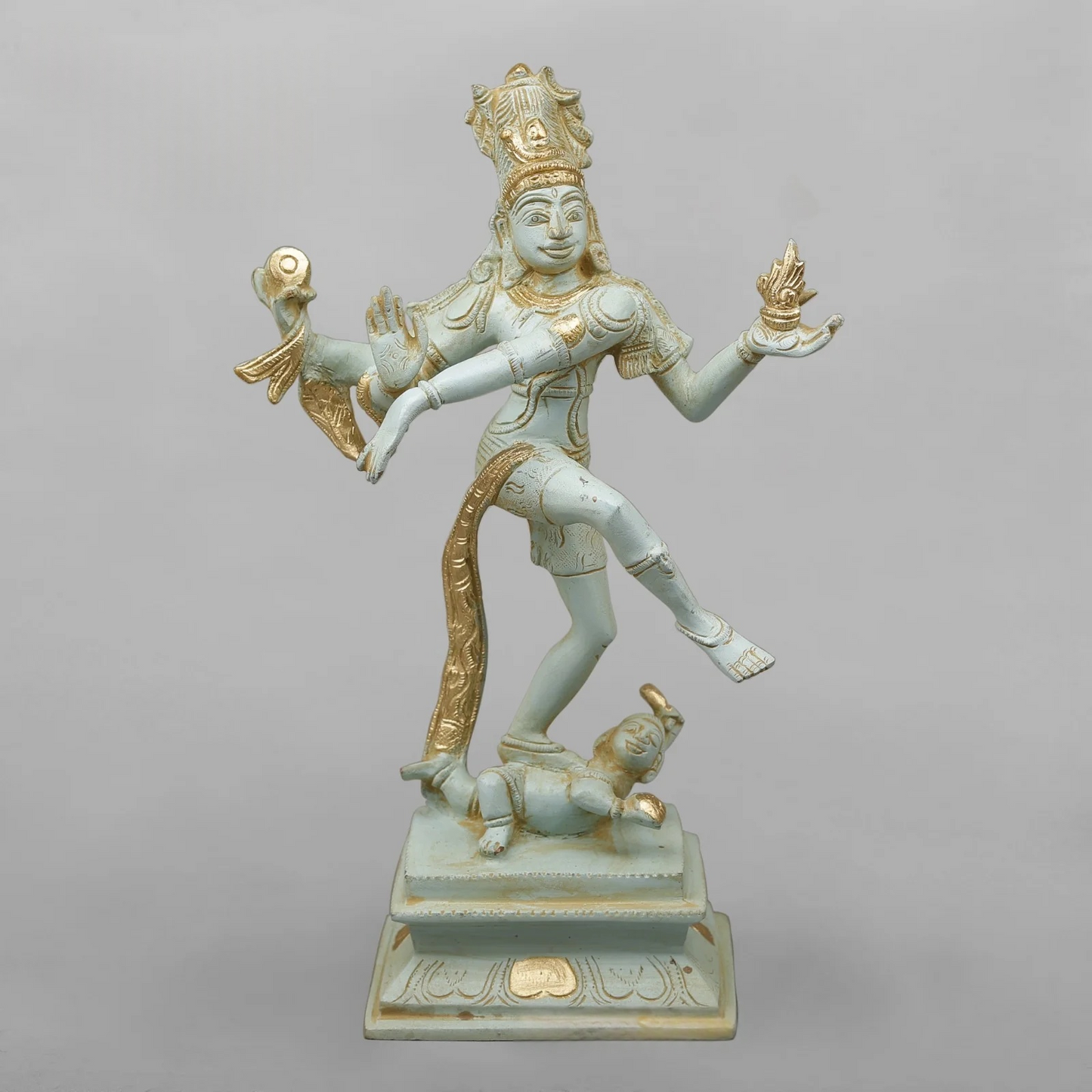 Brassaura® Brass Nataraja (Dancing Lord Shiva) Statue | Handcrafted Premium Brass Shiva Tandava Murti for Home Temple, Office & Spiritual Décor | Antique White & Gold Finish | 12.5 Inches | 3.8 Kg