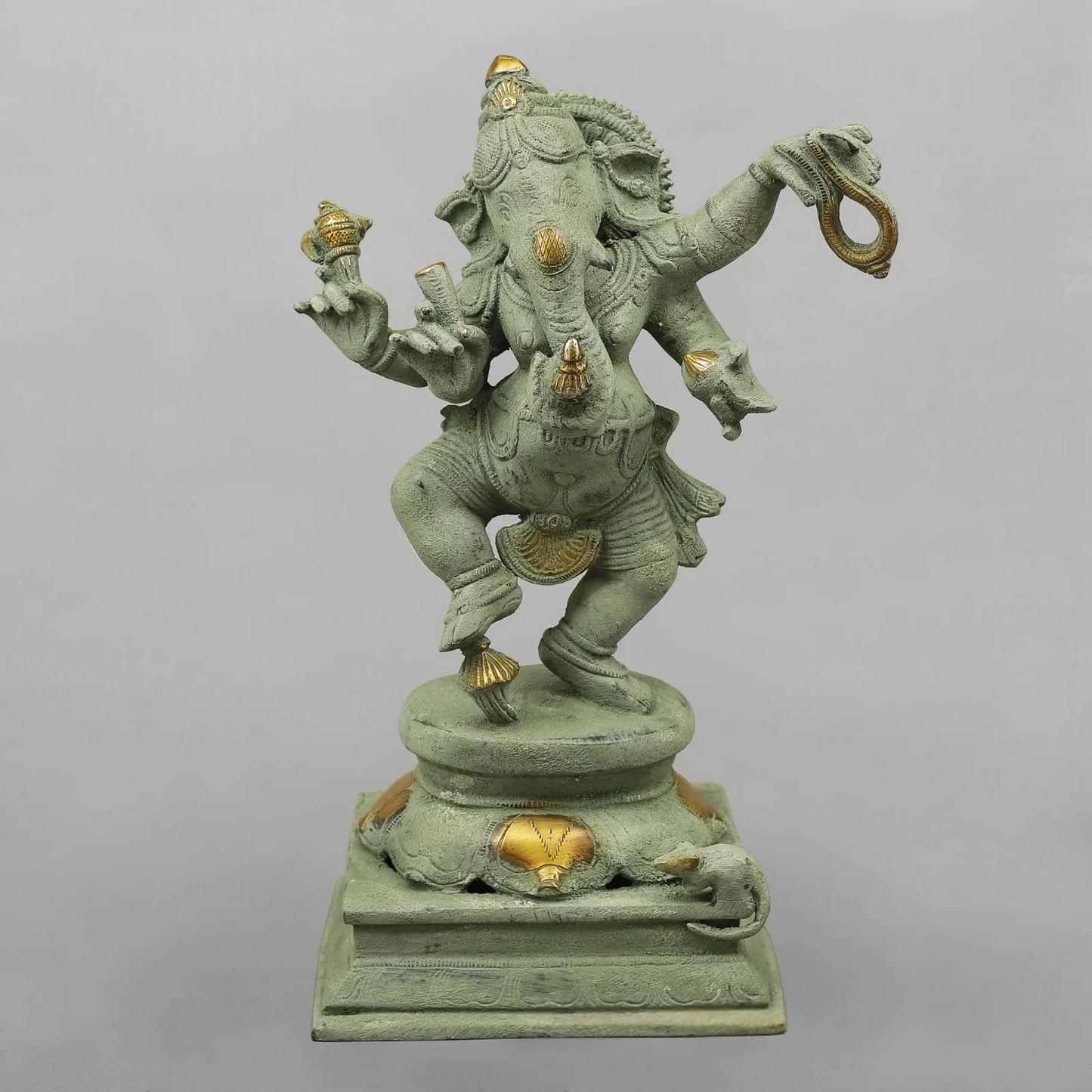 Brassaura® Brass Dancing Ganesha Idol | Handcrafted Lord Ganesh Murti for Home Temple, Living Room & Office Décor | Antique Green Finish | Premium Brass Statue | 12.5 Inches | 5.16 Kg