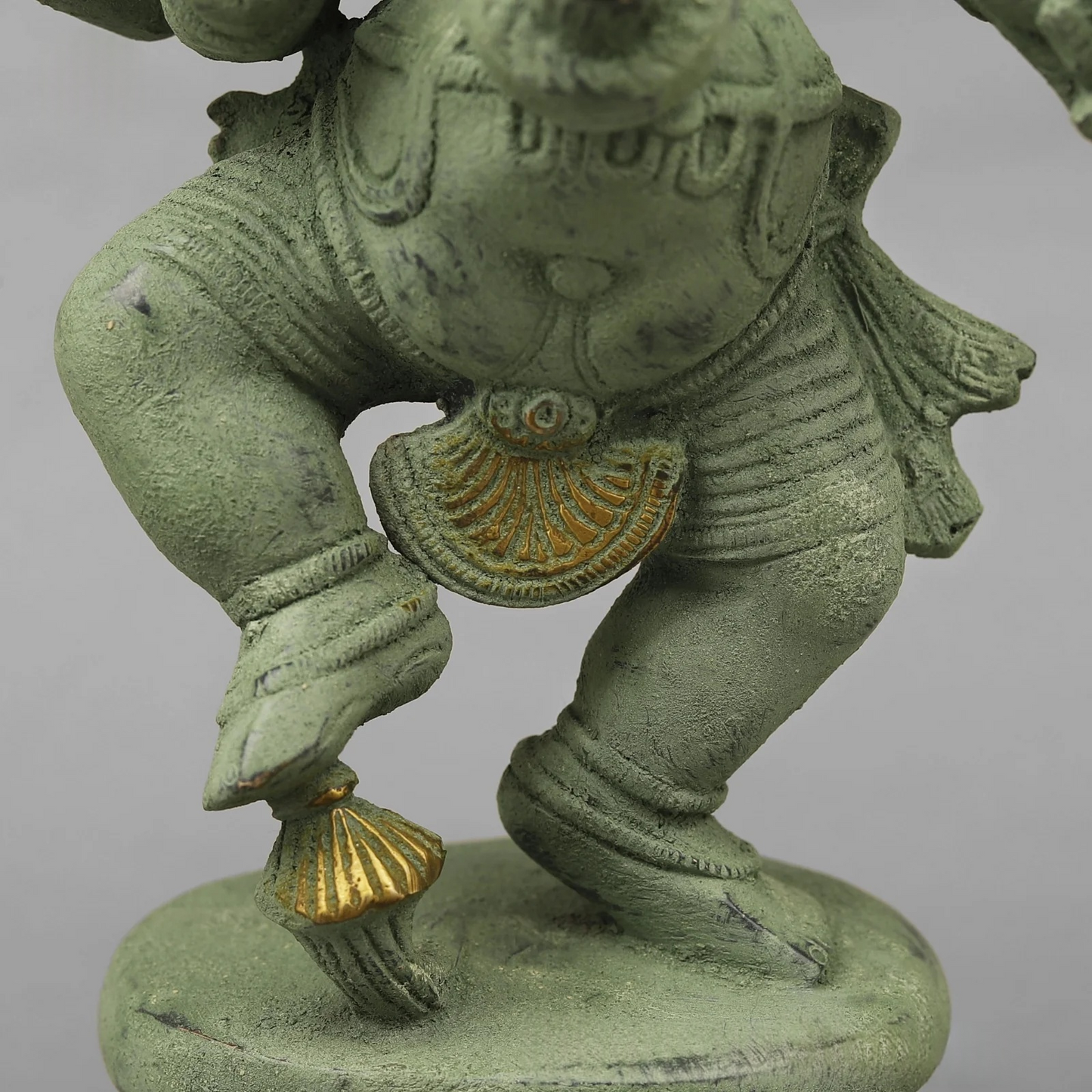 Brassaura® Brass Dancing Ganesha Idol | Handcrafted Lord Ganesh Murti for Home Temple, Living Room & Office Décor | Antique Green Finish | Premium Brass Statue | 12.5 Inches | 5.16 Kg