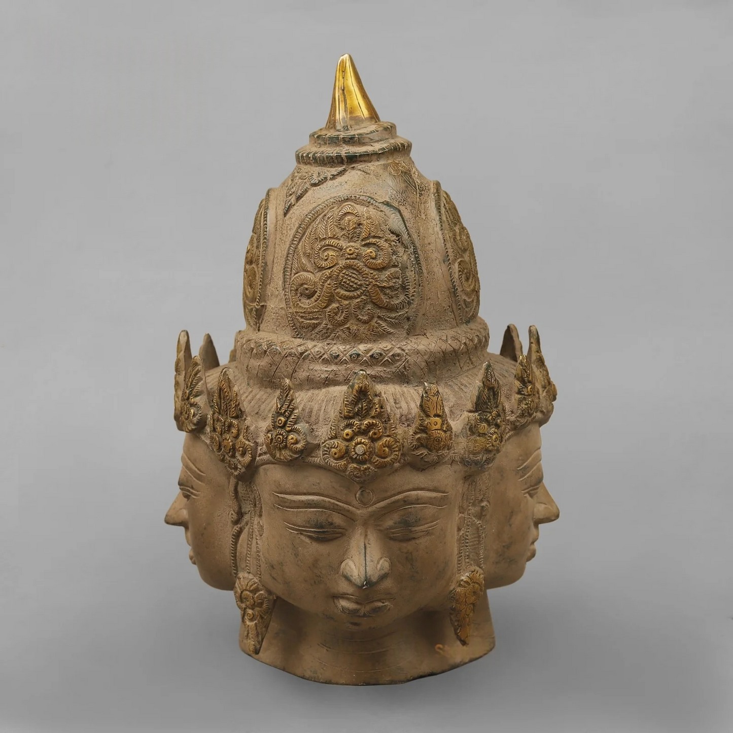 Brassaura® Brass Four-Faced Buddha Head Statue | Chaturmukha Buddha Sculpture with Intricate Traditional Detailing | Sacred Brass Décor for Home, Meditation Space & Gifting | 13 Inches | 9.82 Kg