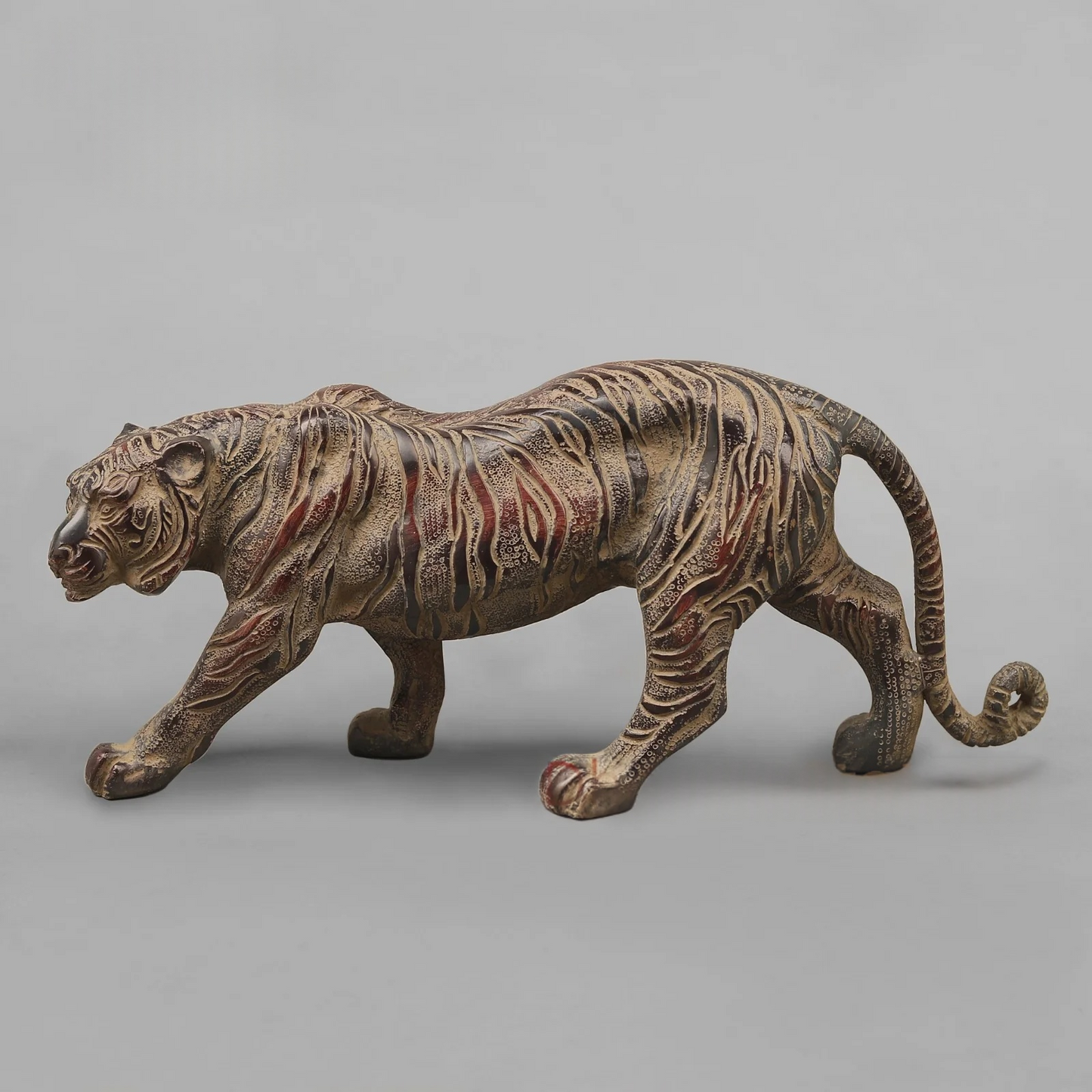 Brassaura® Brass Tiger Statue | Majestic Walking Tiger Figurine with Intricate Detailing | Premium Brass Sculpture for Home Décor, Office, Vastu & Gifting | 13 Inches | 3.9 Kg