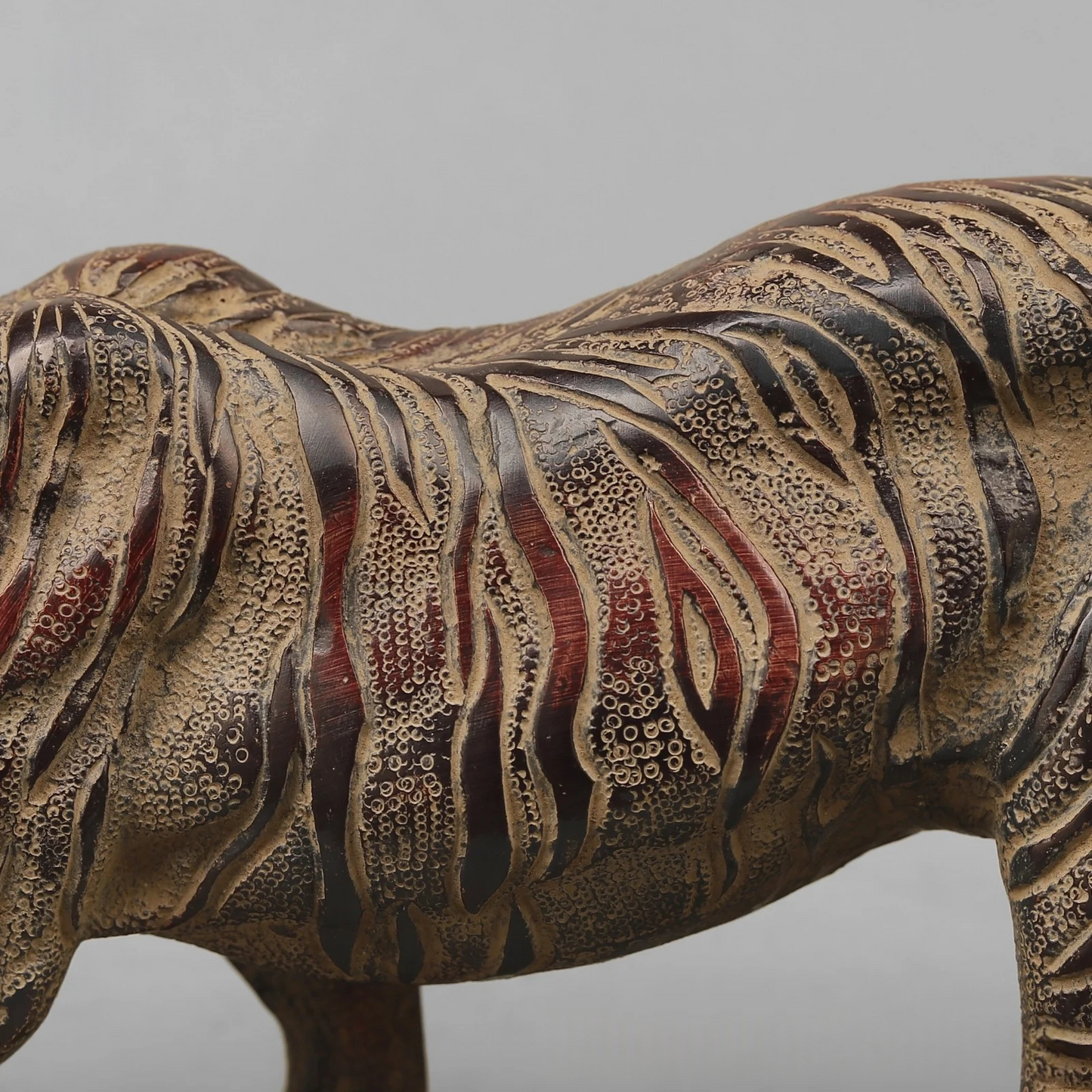 Brassaura® Brass Tiger Statue | Majestic Walking Tiger Figurine with Intricate Detailing | Premium Brass Sculpture for Home Décor, Office, Vastu & Gifting | 13 Inches | 3.9 Kg