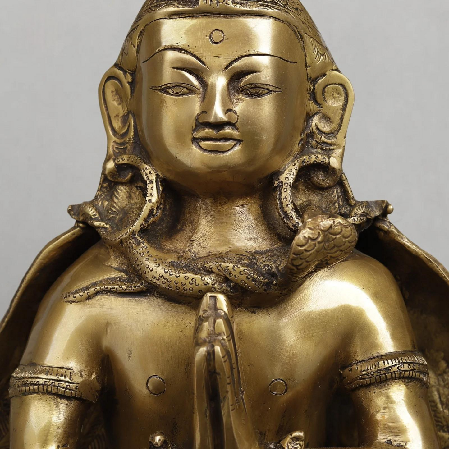 Brassaura® Garuda Kneeling Idol with Golden & Black Patina Finish | Pure Superfine Brass Handcrafted Murti | Brass Statue for Home Temple | Height 20 Inches | Weight 16.8 Kgs