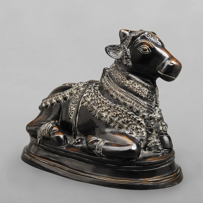 Brassaura® Brass Nandi Bull Idol with Antique Black Finish | Handcrafted Sacred Nandi Statue for Home Temple, Shiva Altar & Spiritual Décor | Height 13.5 Inches | Weight 11.84 Kgs