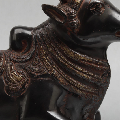 Brassaura® Brass Nandi Idol with Antique Black Finish | Handcrafted Sacred Nandi Statue for Home Temple, Shiva Altar & Spiritual Décor | Height 8 Inches | Weight 4.62 Kgs