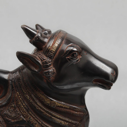 Brassaura® Brass Nandi Idol with Antique Black Finish | Handcrafted Sacred Nandi Statue for Home Temple, Shiva Altar & Spiritual Décor | Height 8 Inches | Weight 4.62 Kgs