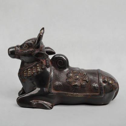 Brassaura® Brass Nandi Bull Idol with Antique Black Finish | Handcrafted Sacred Nandi Statue for Home Temple, Shiva Altar & Spiritual Décor | Height 7.5 Inches | Weight 3.84 Kgs
