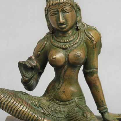 Brassaura® Goddess Parvati Seated Idol with Bronze Antique Finish | Pure Superfine Brass Handcrafted Murti | Brass Statue for Home Temple, Pooja Room | Height 10 Inches | Weight 4.420 Kgs