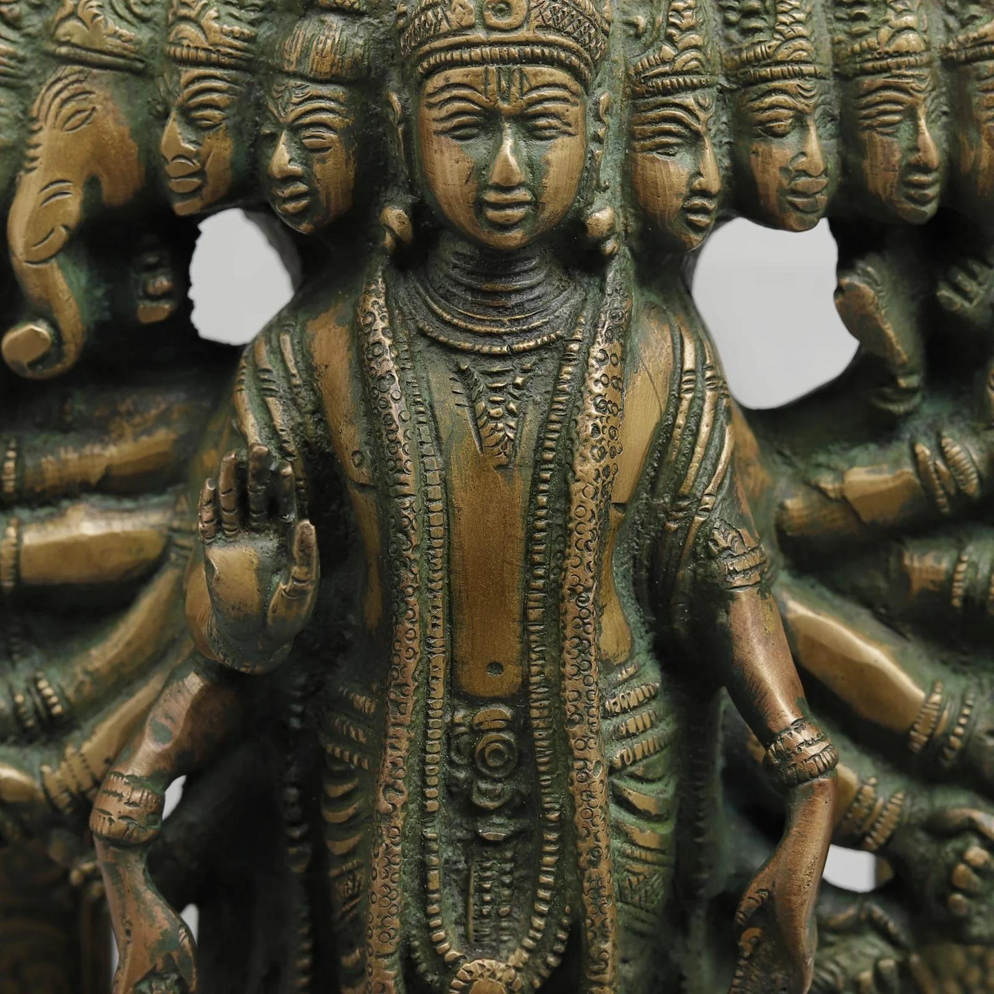 Brassaura® Lord Vishnu Vishwaroop Idol with Green Algae Finish | Pure Superfine Brass Handcrafted Murti | Brass Statue for Home Temple, Pooja Room | Height 14 Inches | Weight 9.440 Kgs