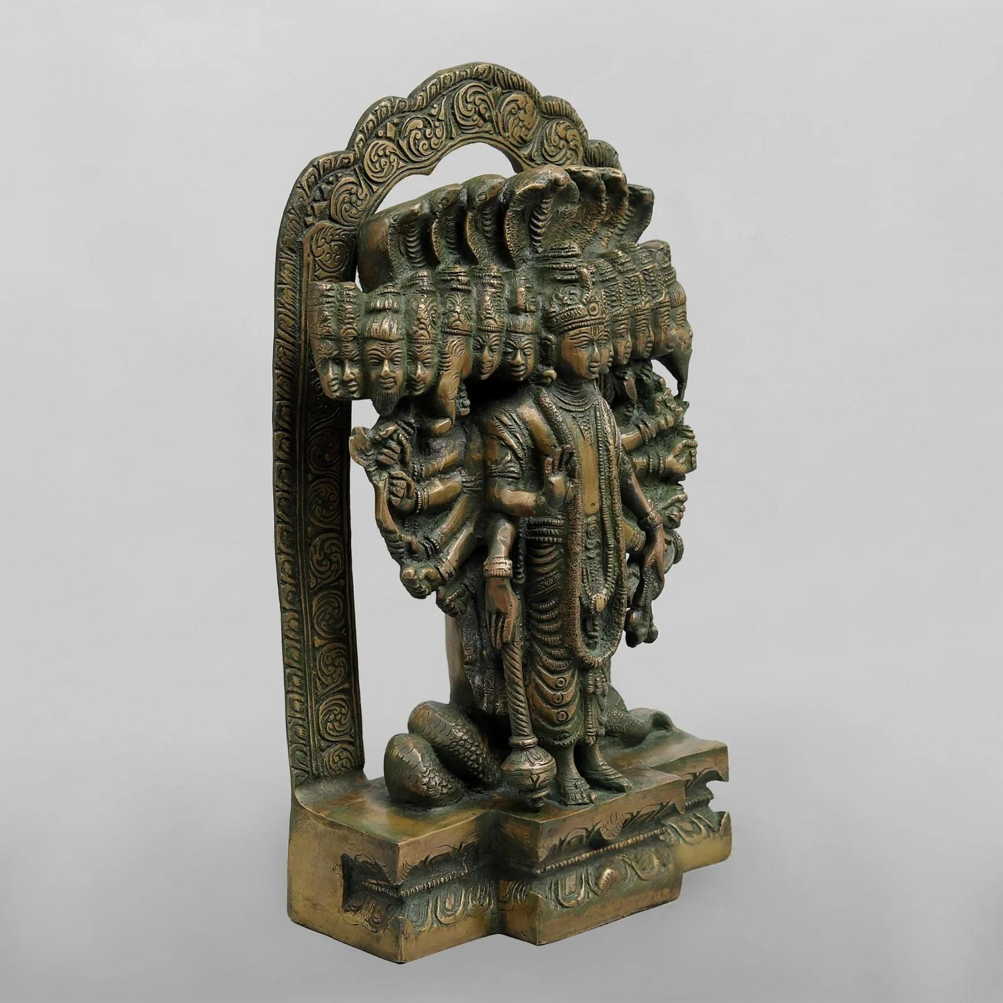 Brassaura® Lord Vishnu Vishwaroop Idol with Green Algae Finish | Pure Superfine Brass Handcrafted Murti | Brass Statue for Home Temple, Pooja Room | Height 14 Inches | Weight 9.440 Kgs