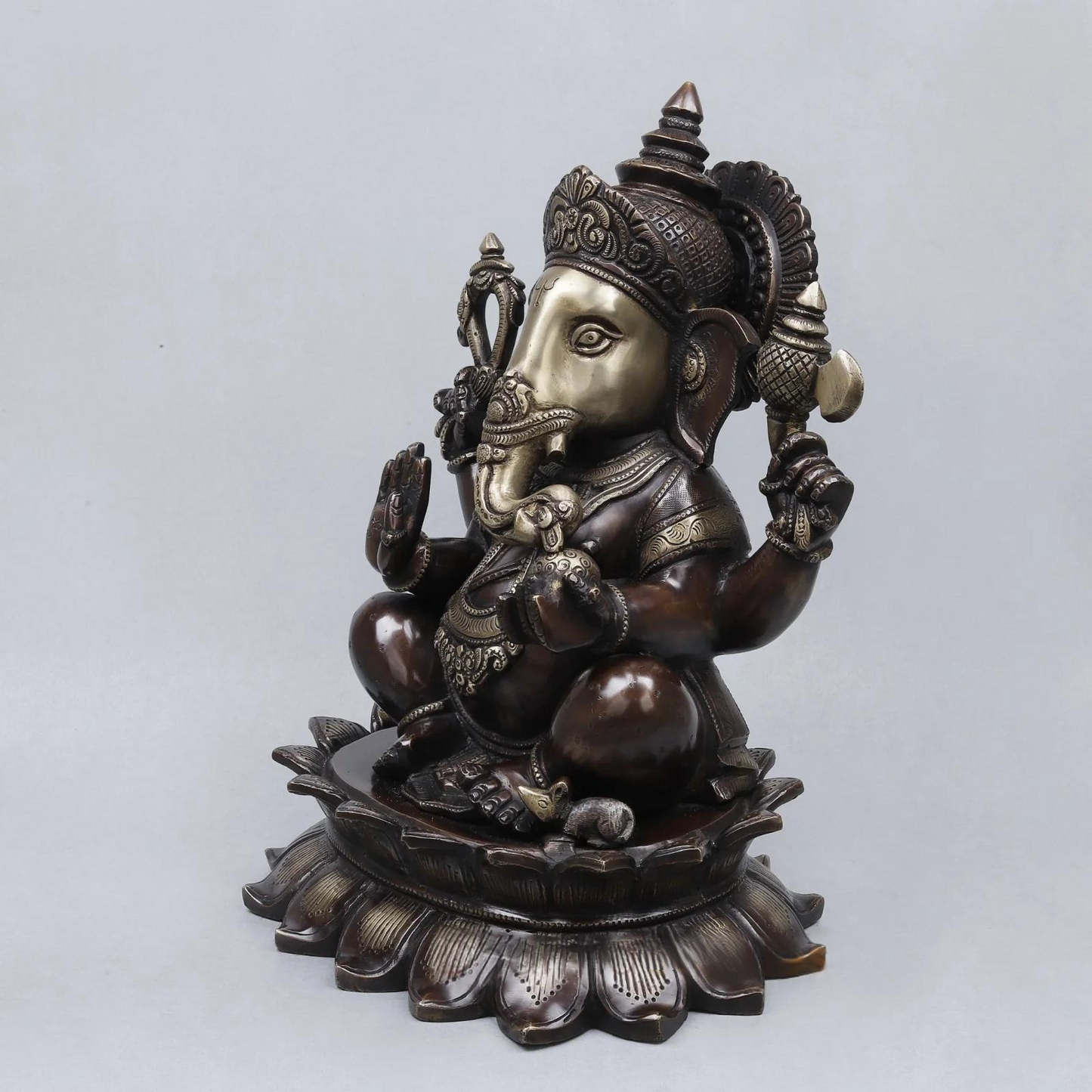 Brassaura® Ganesha Seated Idol with Antique Brown & Silver-Tone Finish | Pure Superfine Brass Handcrafted Murti | Brass Statue for Home Temple, Pooja Room | Height 14 Inches | Weight 13.9 Kgs