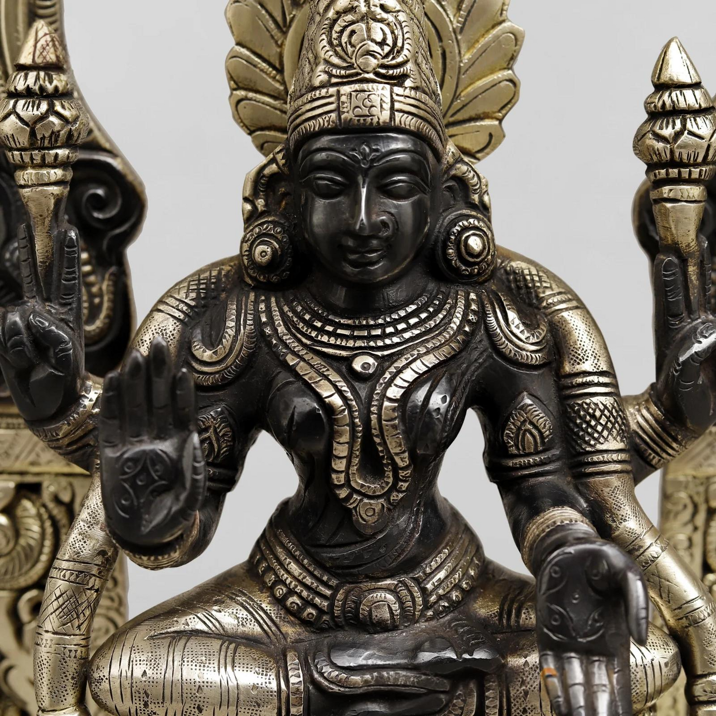 Brassaura® Lakshmi Seated Idol with Antique Silver & Black Finish | Pure Superfine Brass Handcrafted Murti | Brass Statue for Home Temple, Pooja Room | Height 17 Inches | Weight 12.46 Kgs