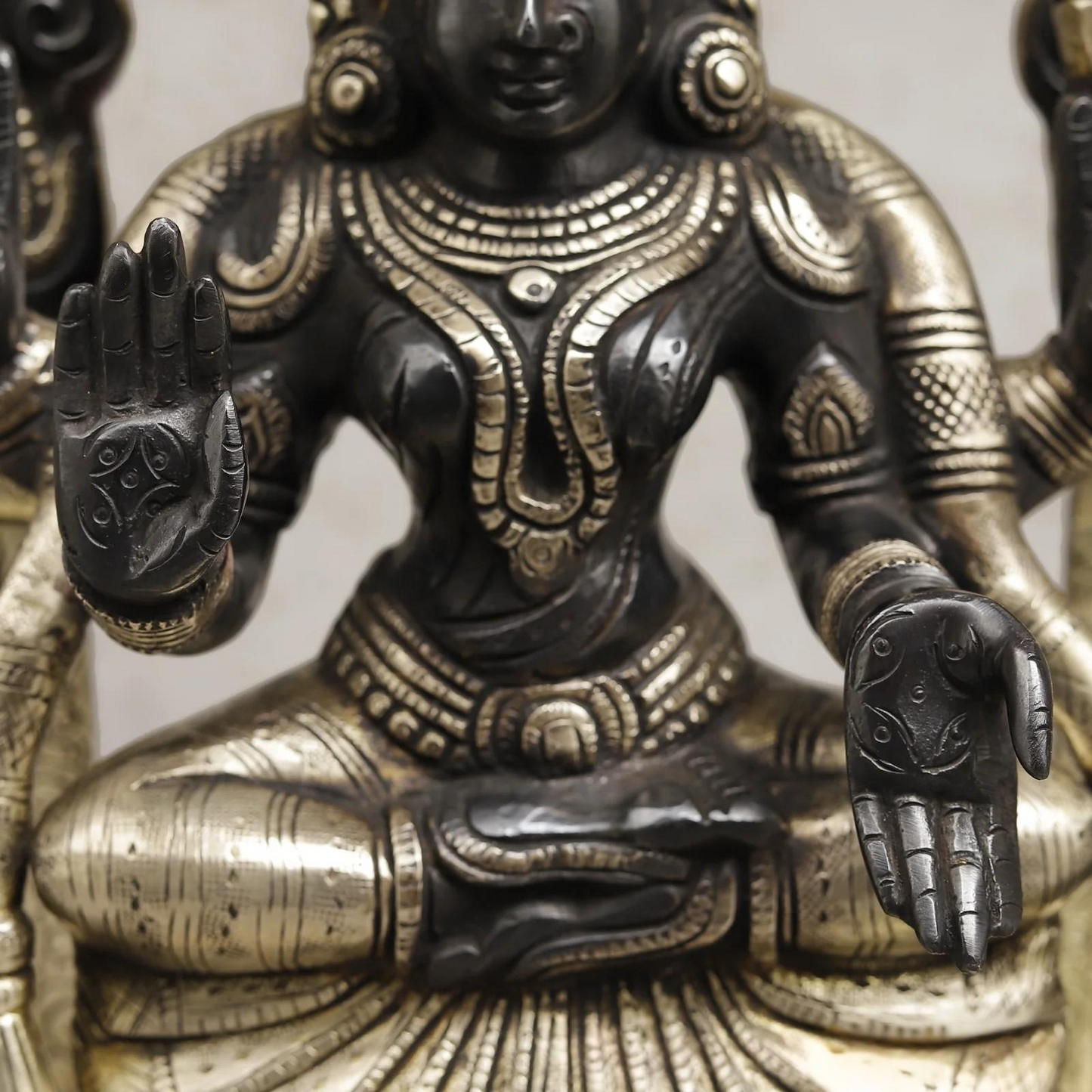 Brassaura® Lakshmi Seated Idol with Antique Silver & Black Finish | Pure Superfine Brass Handcrafted Murti | Brass Statue for Home Temple, Pooja Room | Height 17 Inches | Weight 12.46 Kgs