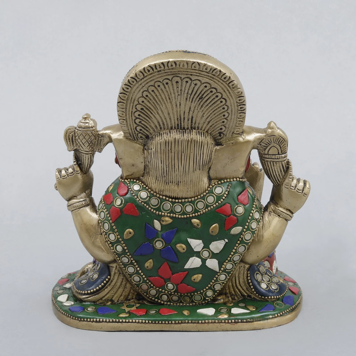 Brassaura® Ganesha Seated Idol with Fine Stonework Finish | Pure Superfine Brass Handcrafted Murti | Brass Statue for Home Temple, Pooja Room | Height 6.5 Inches | Weight 2.9 Kgs