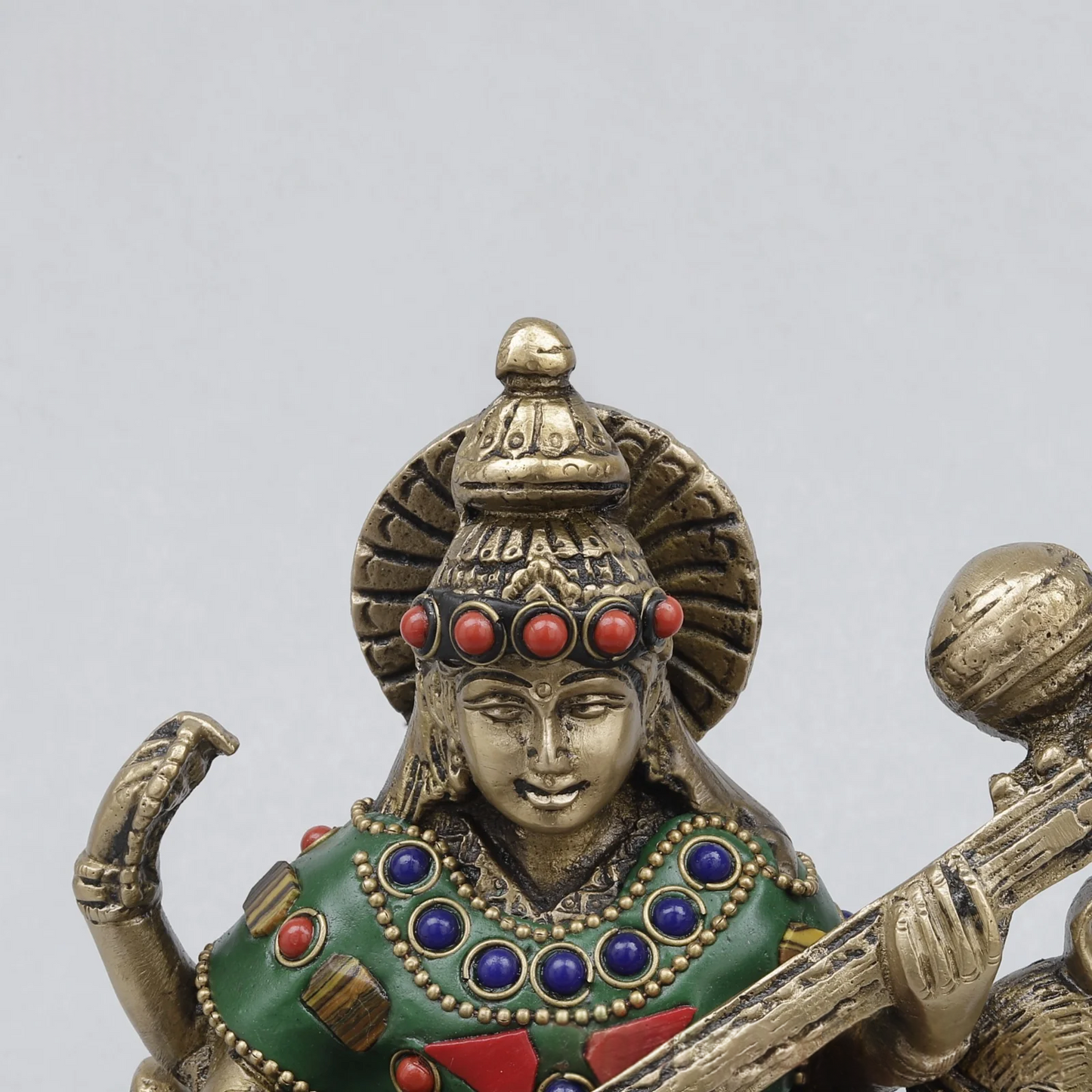 Brassaura® Saraswati Playing Veena Idol with Multi-Color Finish | Pure Superfine Brass Handcrafted Murti | Brass Statue for Home Temple, Pooja Room | Height 7.5 Inches | Weight 2.82 Kgs