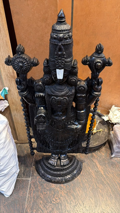 ब्रासोरा® वृंदावन वेणुगोपाल कृष्ण पीतल की प्रतिमा मोर के साथ | एंटीक नीला और सुनहरा रंग | ऊँचाई 20 इंच