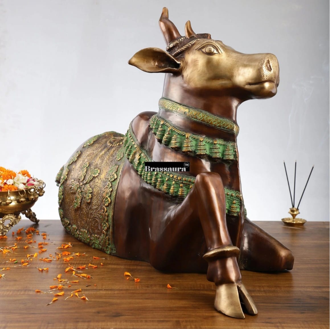 Brassaura™ Antique Brass Large Nandi Sculpture – Height 21.5 Inches & Weight 30 Kgs | Traditional Temple Idol