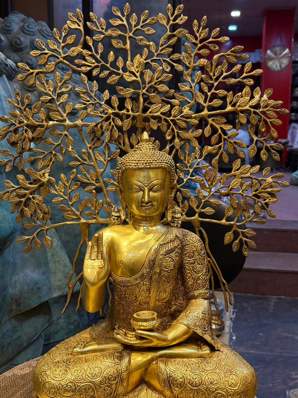 Brass Big Buddha statue for home and decor and gift Item weight 27.3 kg Height 30 inch