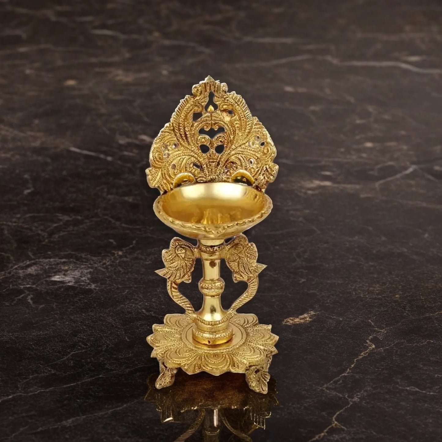Brass Oil Lamp Diya Deepam for Home Temple Weight 1.28 Kg & Height 9 Inch