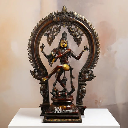 ब्रासौरा™ ब्रास नटराज प्रतिमा वुडेन-स्टाइल फ्रेम के साथ | ऊँचाई 26 इंच और वज़न 15.7 किग्रा