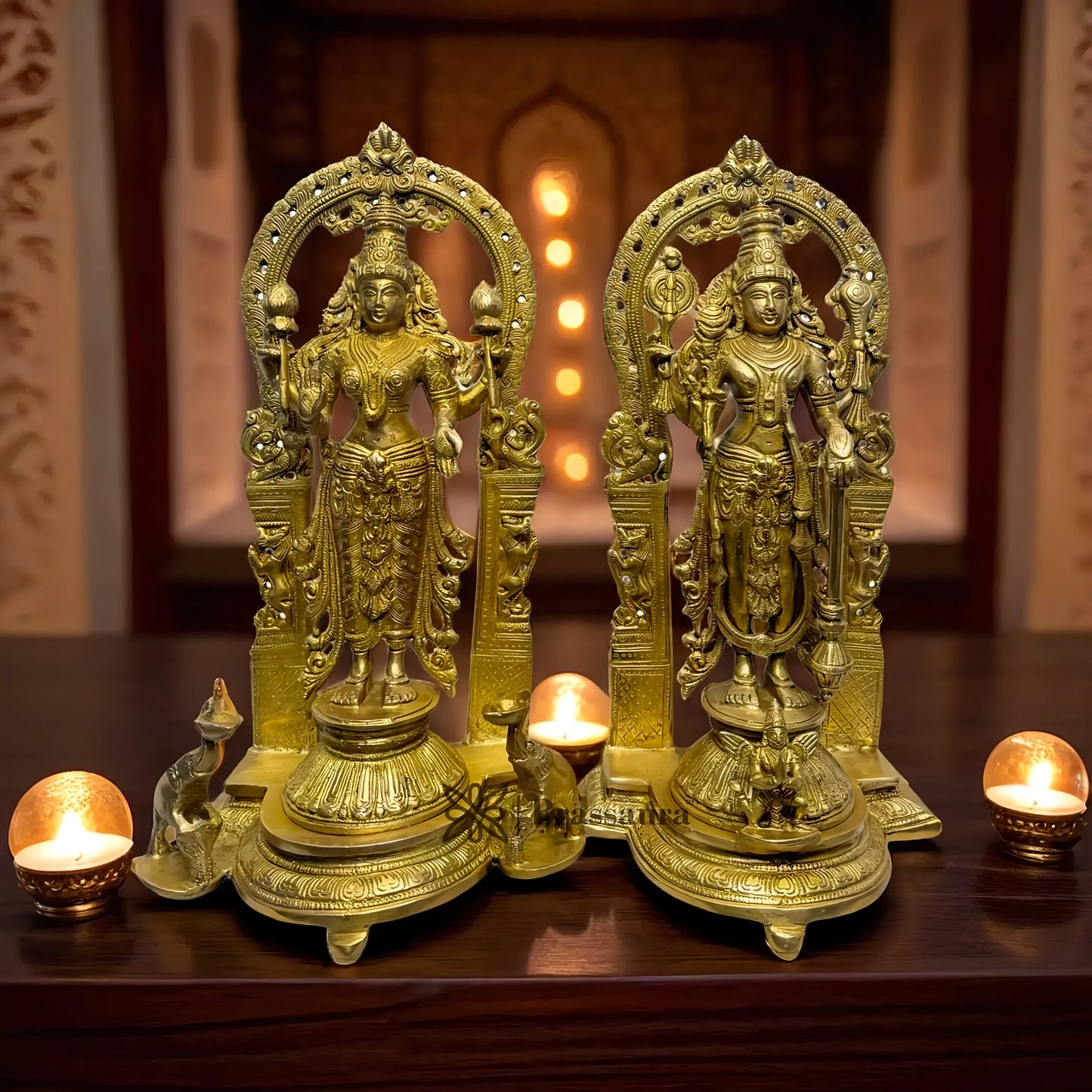 Brassaura™ Brass Vishnu Laxmi – Height 7.2 Inches & Weight 12 Kgs | Elegant Symbol of Harmony & Abundance