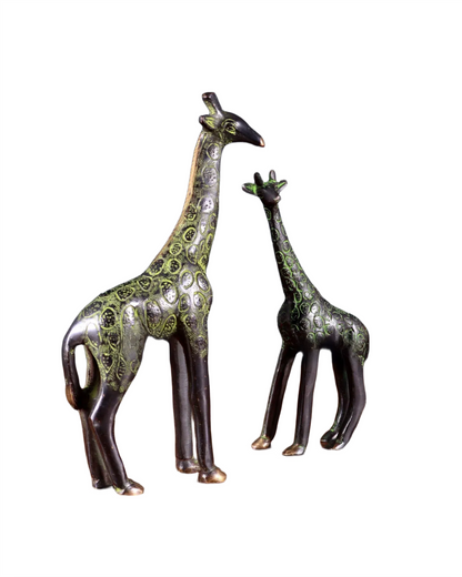 Brassaura™ Brass Giraffe Pair – Height 9 & 7 Inches | Weight 1.2 Kgs | Decorative Accent Showpiece